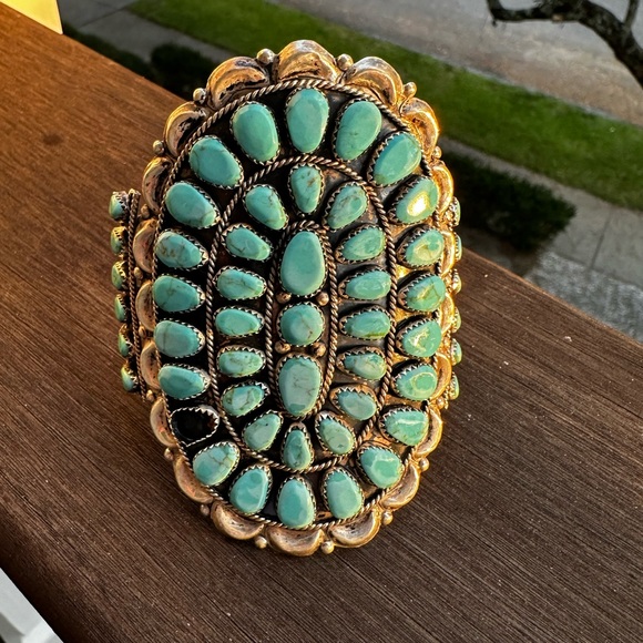 Danny L. Wauneka Navajo Petit Point Turquoise Sterling Bracelet. Signed DLW. - Picture 2 of 8